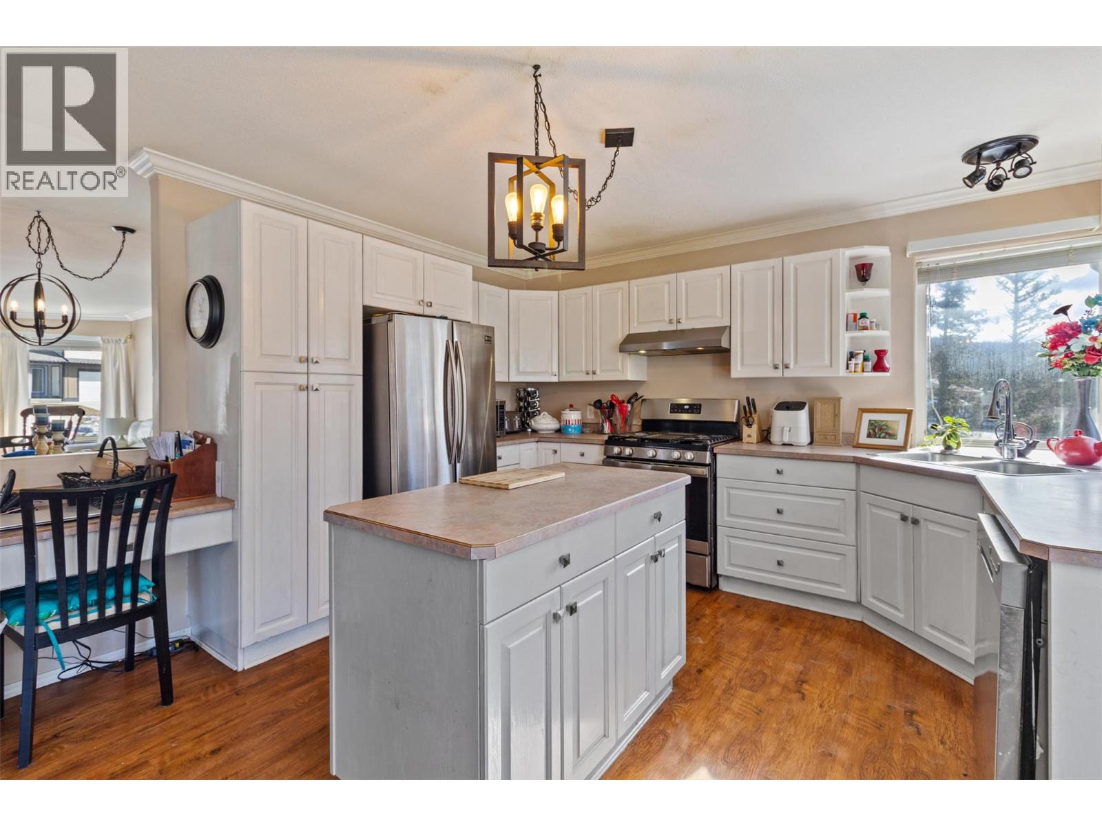 270 Calcite Drive, Logan Lake