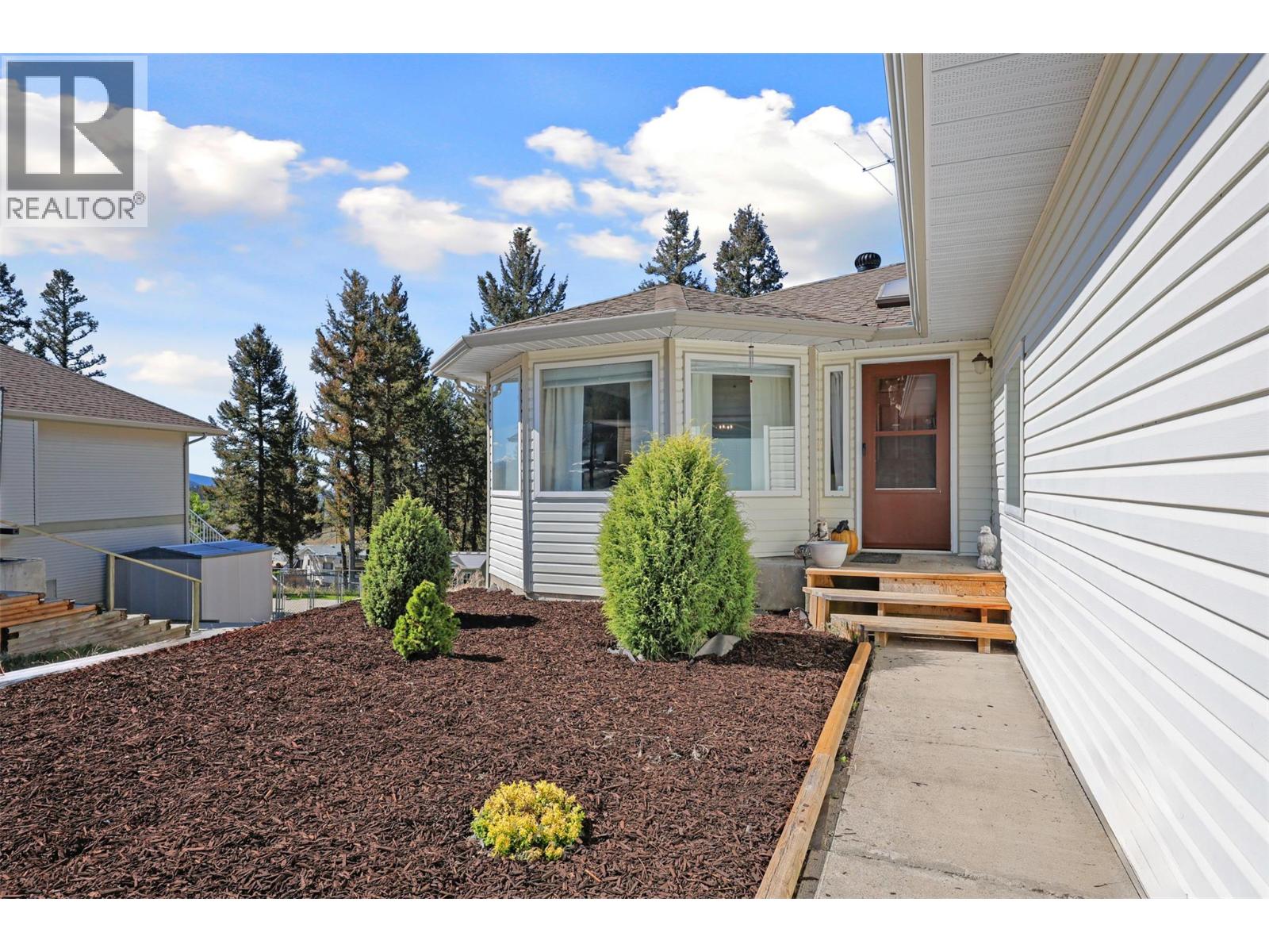 270 Calcite Drive, Logan Lake