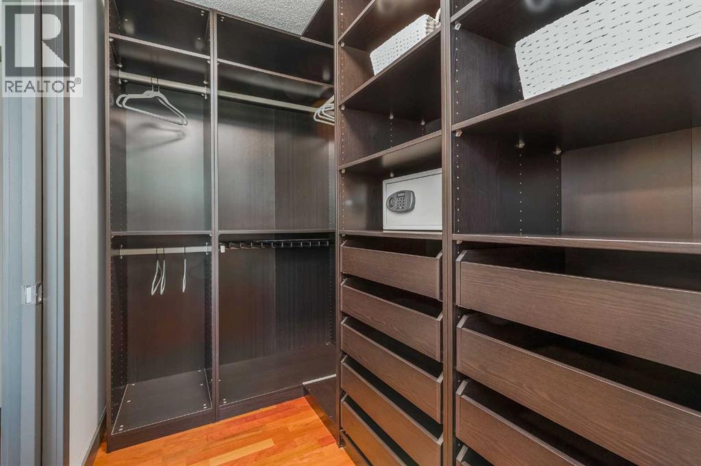 Single Family House for Sale in  Canmore Road NW Banff Trail Calgary 