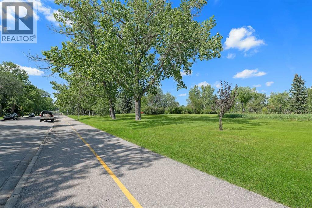 Single Family House for Sale in  Canmore Road NW Banff Trail Calgary 