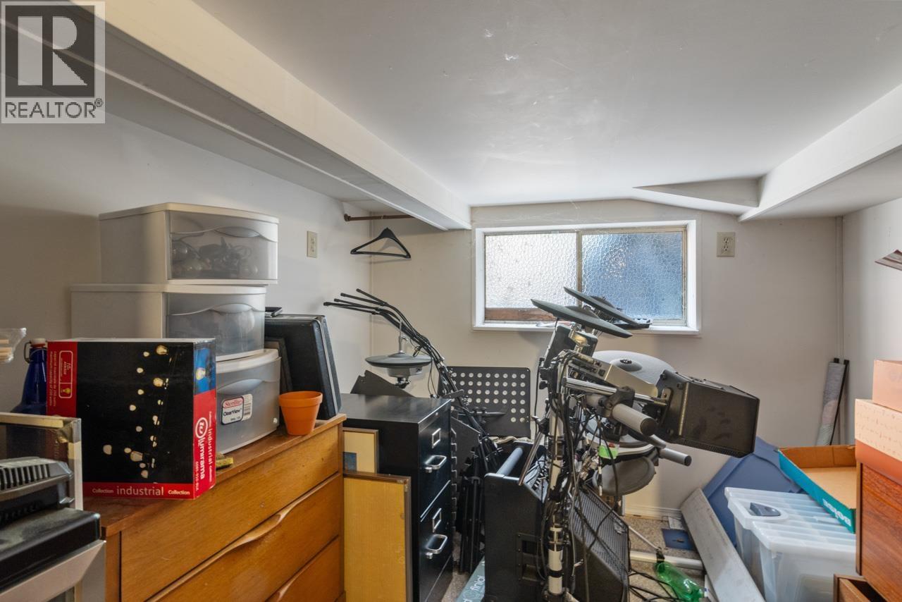 Photo 29 of 1737 E 5th Avenue, Vancouver BC