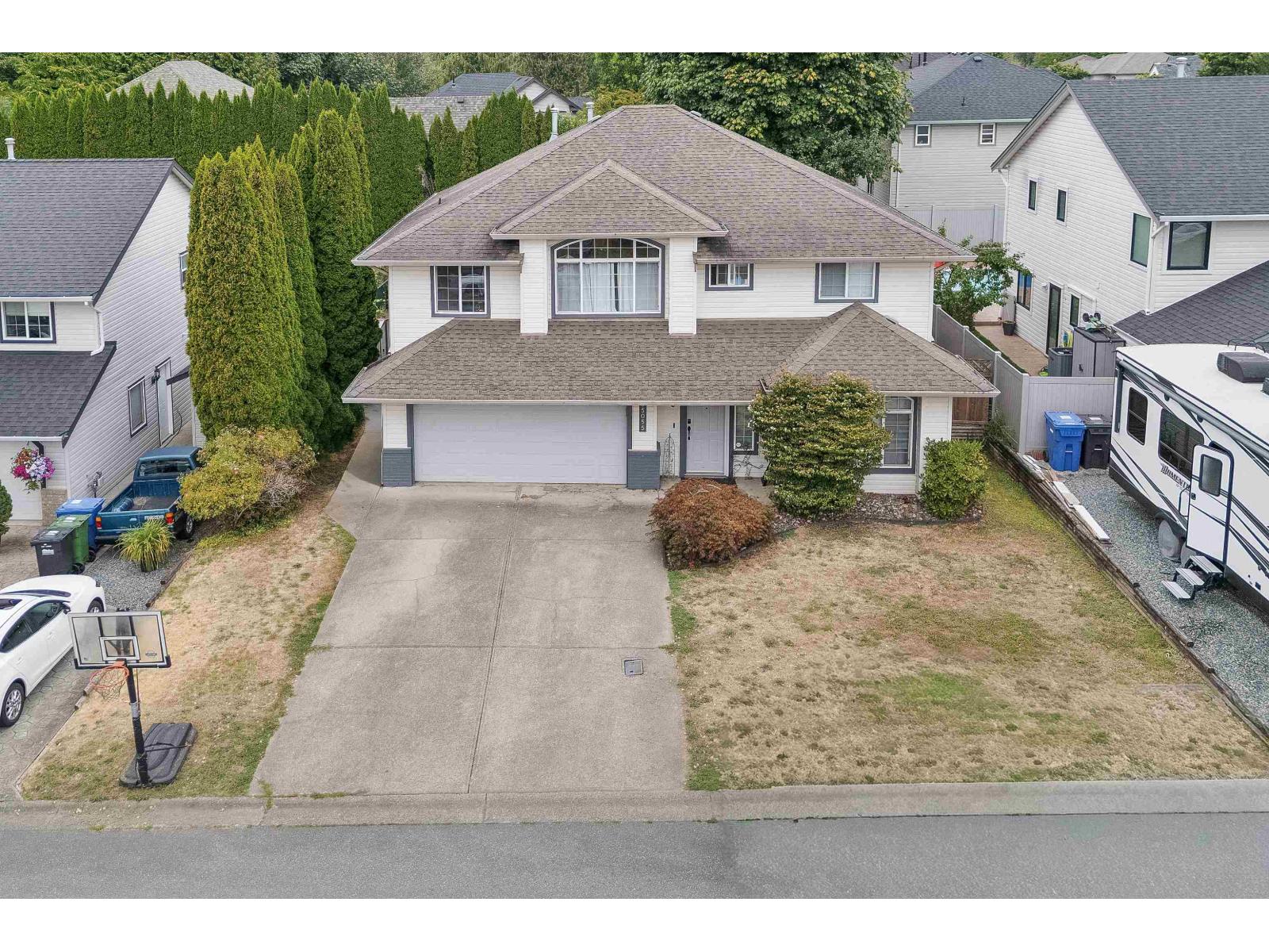 Photo 1 of 35055 Kootenay Drive, Abbotsford BC