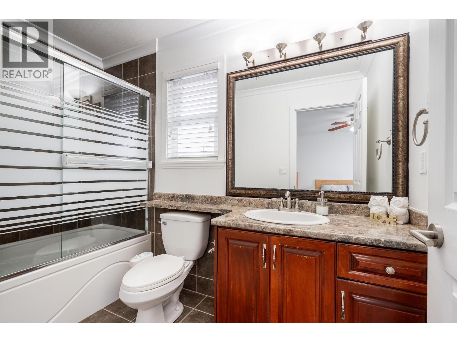 Photo 30 of 24280 102 Avenue, Maple Ridge BC