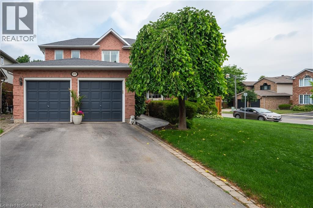 Photo 28 of 2037 Waterbridge Drive, Burlington ON