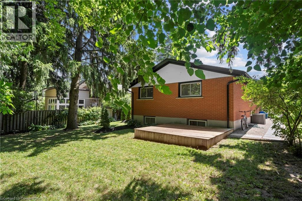 Photo 33 of 79 Inwood Crescent, Kitchener ON