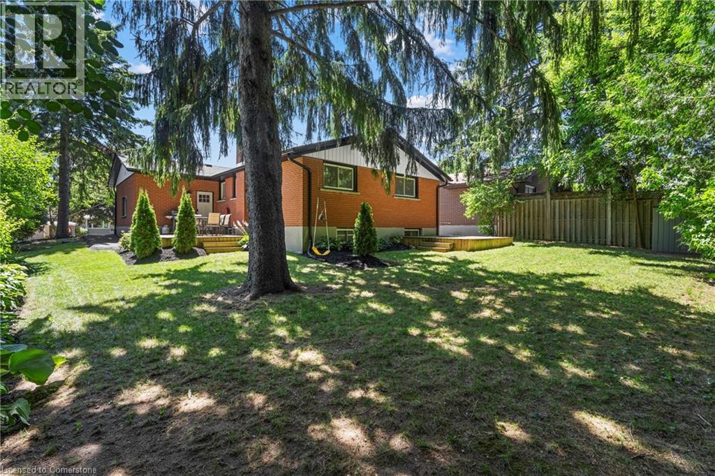 Photo 25 of 79 Inwood Crescent, Kitchener ON