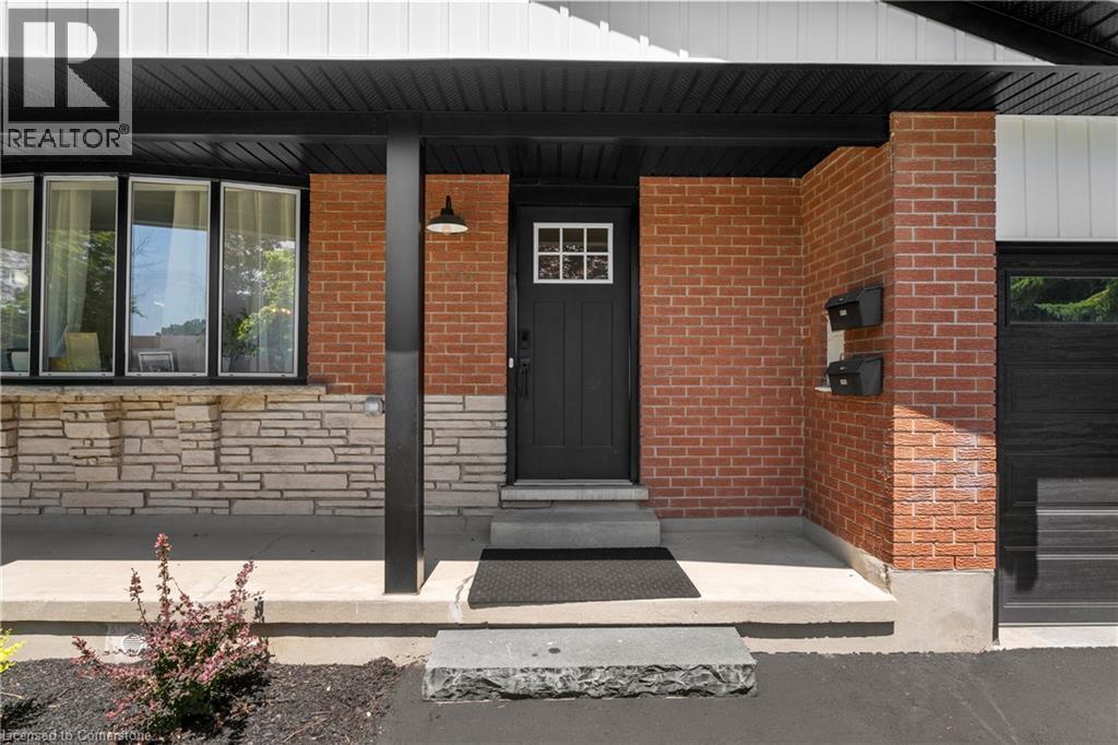 Photo 19 of 79 Inwood Crescent, Kitchener ON