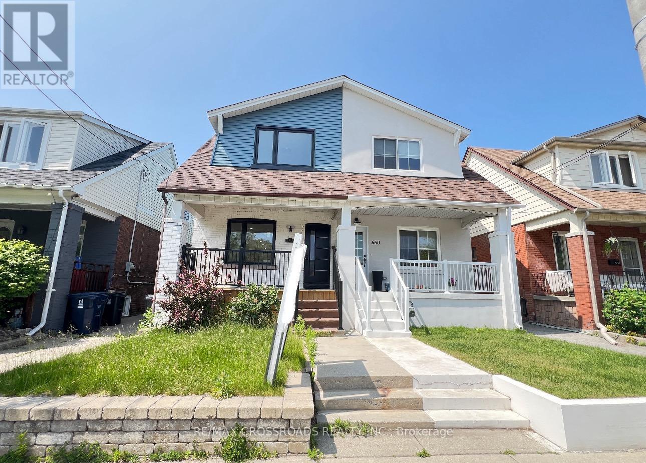 Photo 7 of 548 Glebeholme Boulevard, Toronto ON