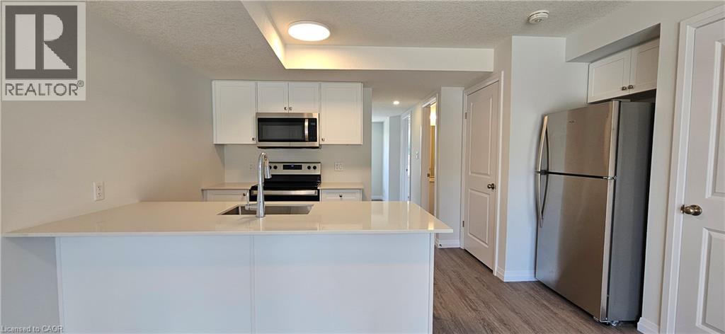 Photo 1 of 410 Northfield Drive W Unit E 12, Waterloo ON