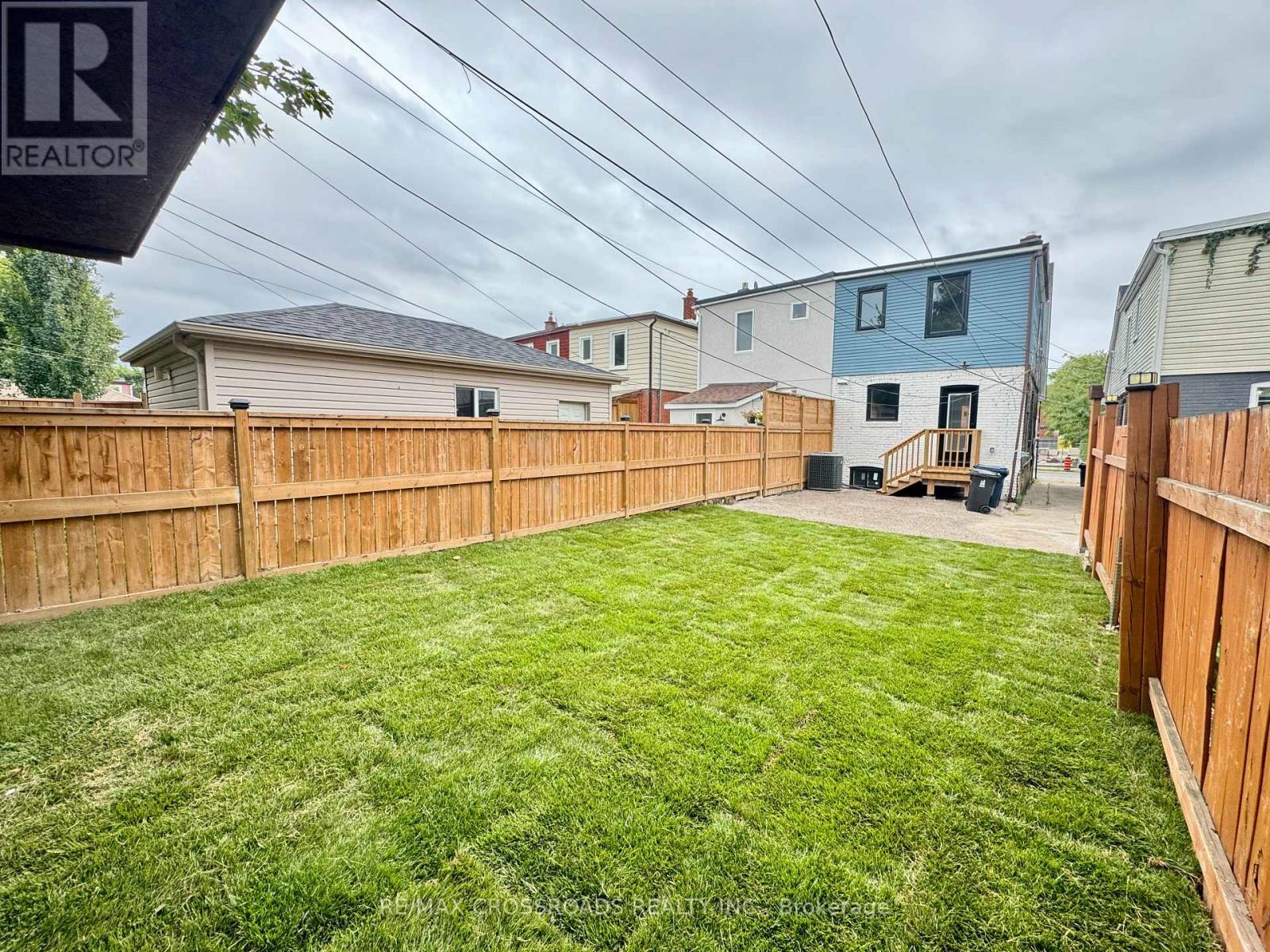 Photo 34 of 548 Glebeholme Boulevard, Toronto ON