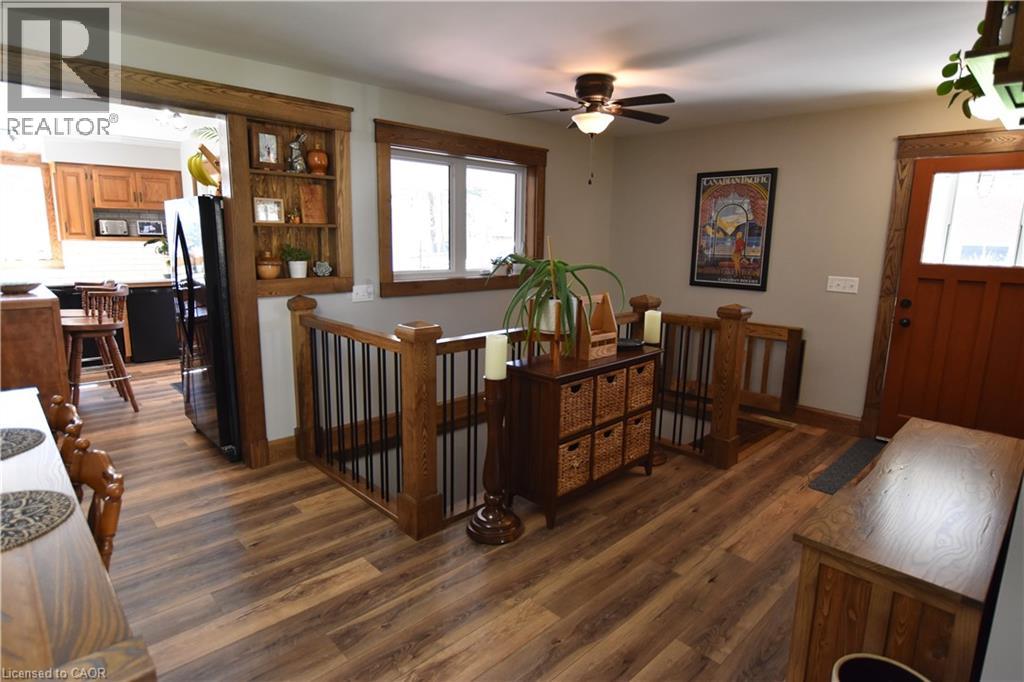 Photo 7 of 22 Charlton Crescent, Simcoe ON