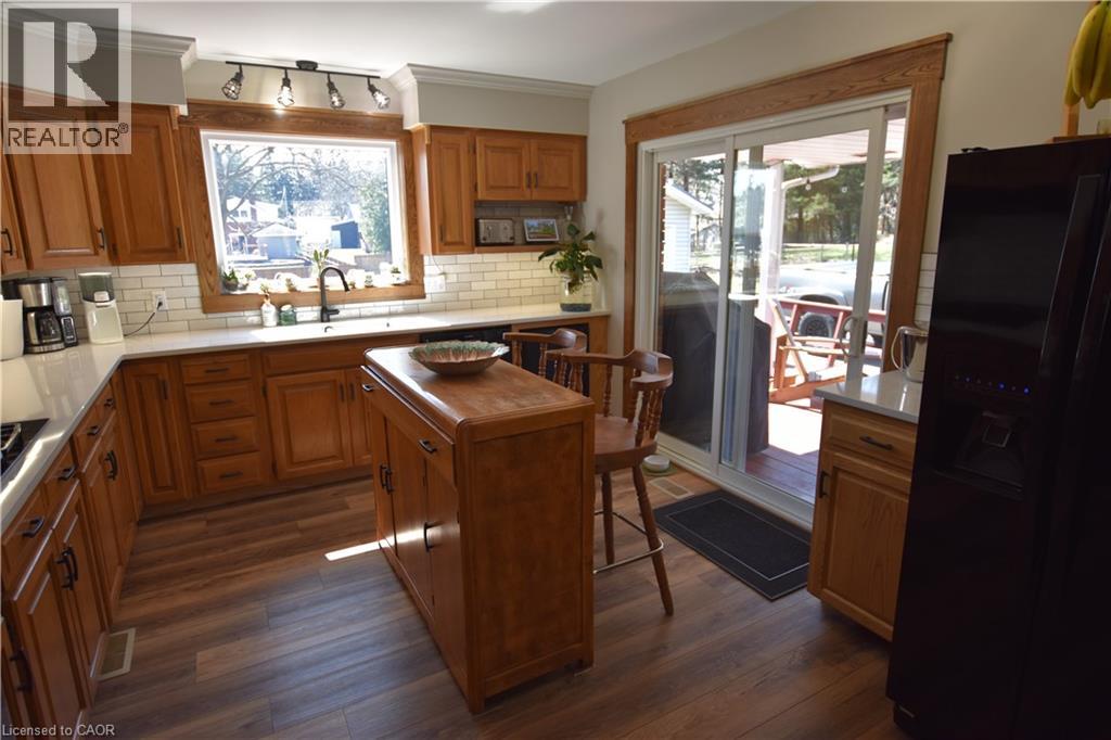 Photo 27 of 22 Charlton Crescent, Simcoe ON