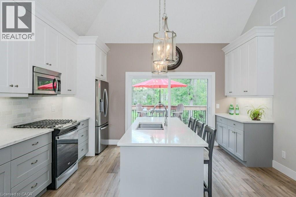 Photo 18 of 744 Nelson Street W Unit 18, Port Dover ON