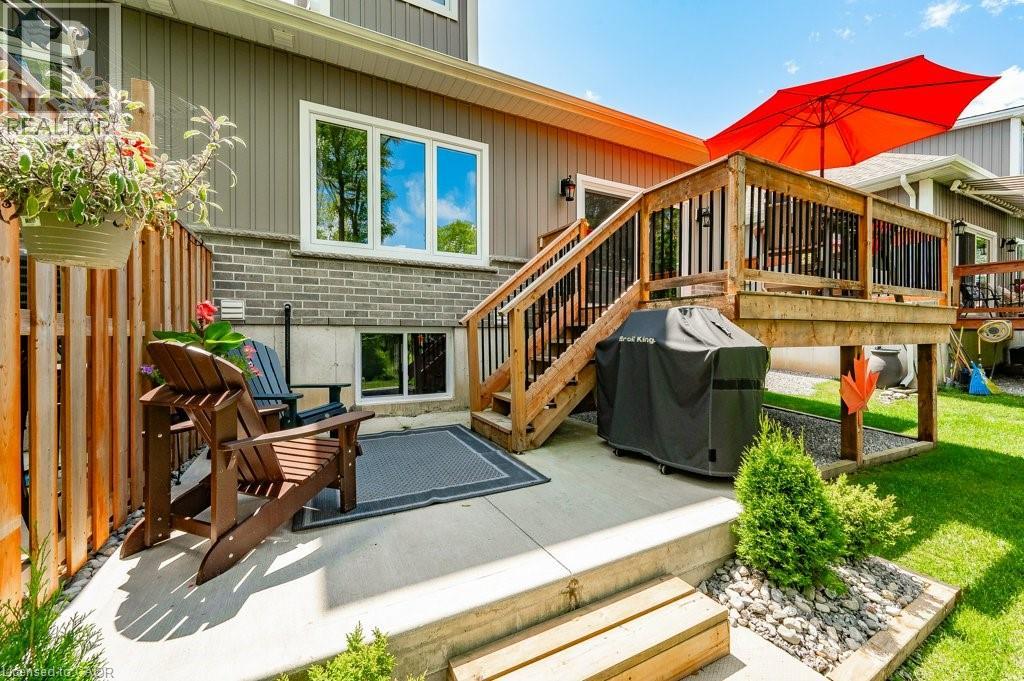 Photo 7 of 744 Nelson Street W Unit 18, Port Dover ON
