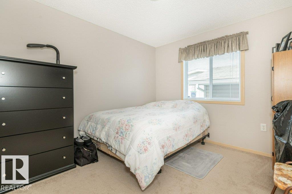 Photo 6 of 416 Oak Wood Cr Nw, Edmonton AB