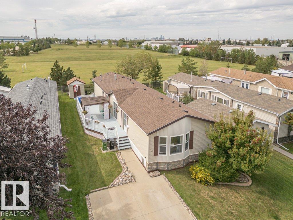 Photo 9 of 416 Oak Wood Cr Nw, Edmonton AB
