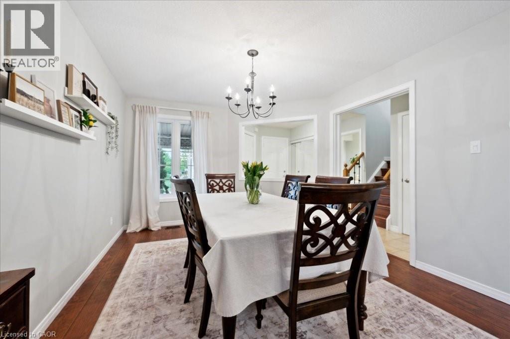 Photo 45 of 162 Marl Meadow Drive, Kitchener ON