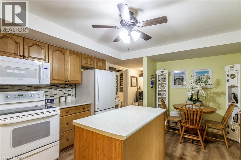 Photo 35 of 6607 Ellis Road, Cambridge ON
