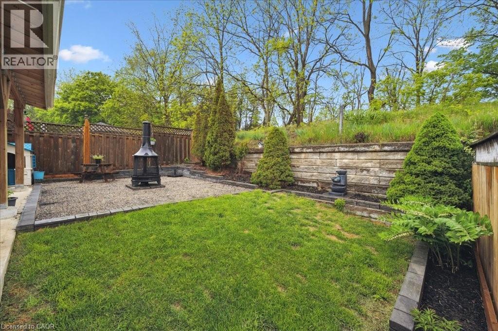 Photo 46 of 162 Marl Meadow Drive, Kitchener ON