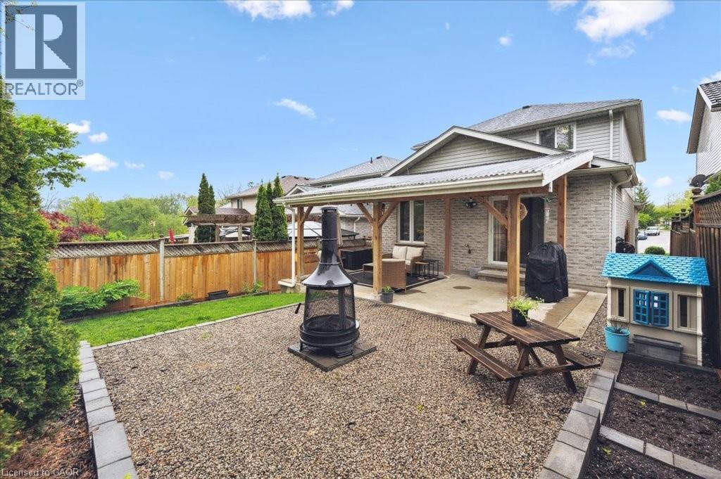 Photo 26 of 162 Marl Meadow Drive, Kitchener ON