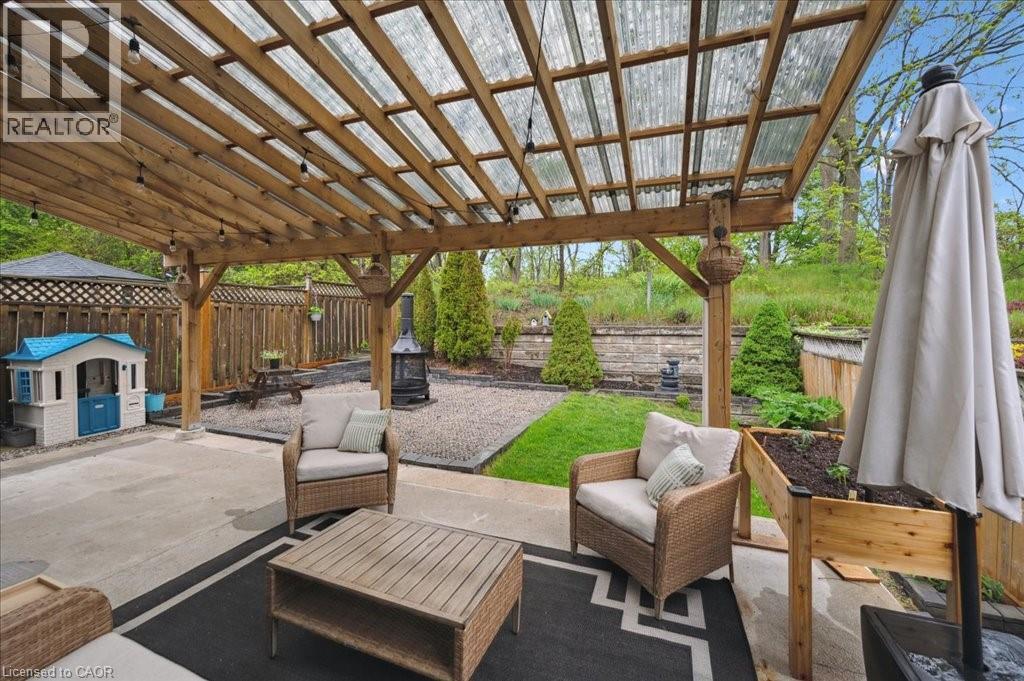 Photo 44 of 162 Marl Meadow Drive, Kitchener ON