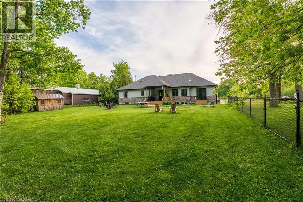 Photo 33 of 1011 Townline Road, Puslinch ON