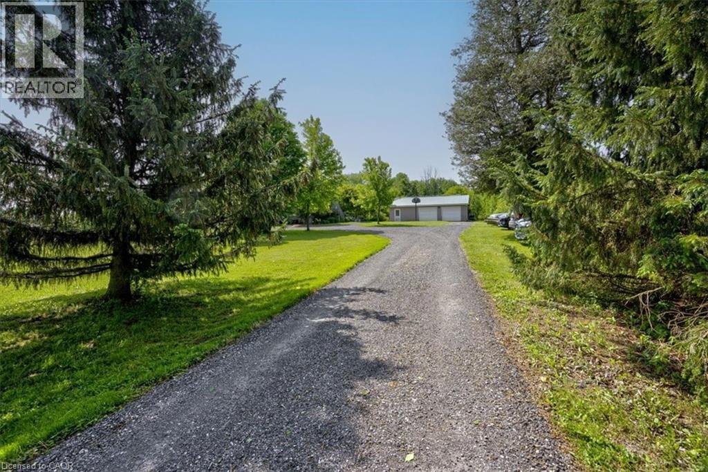 Photo 12 of 274 Concession 7 Townsend, Waterford ON