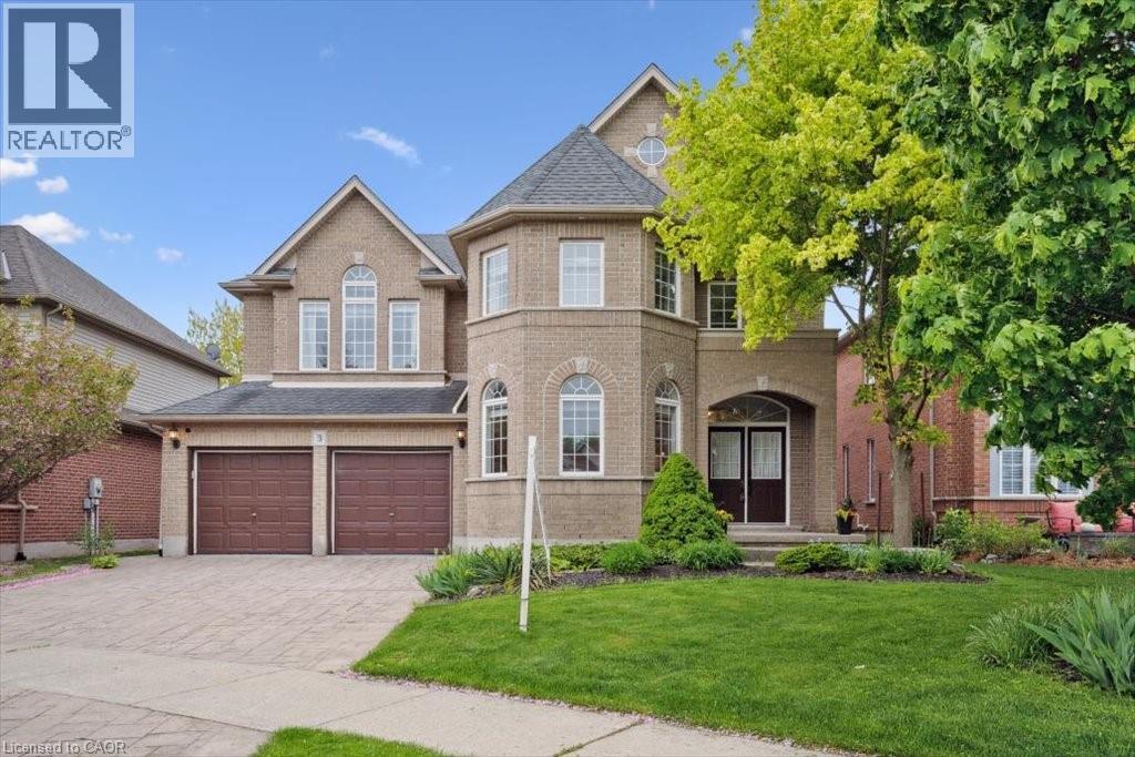 Photo 25 of 3 Kestrel Street, Kitchener ON