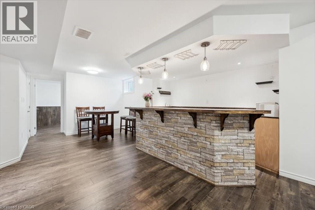 Photo 33 of 3 Kestrel Street, Kitchener ON