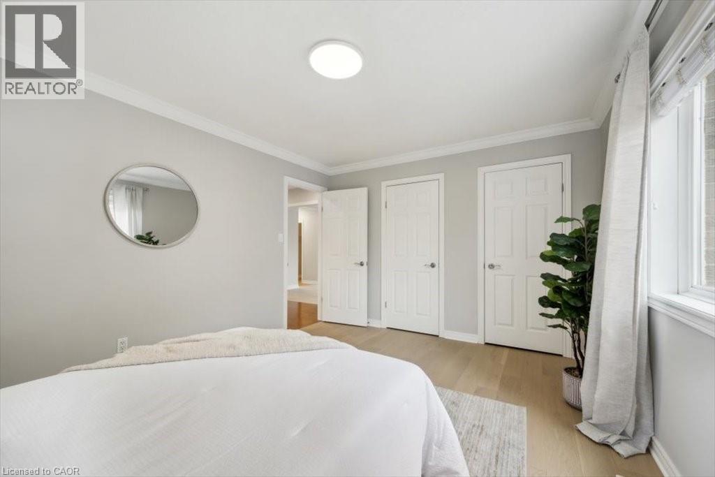Photo 36 of 3 Kestrel Street, Kitchener ON