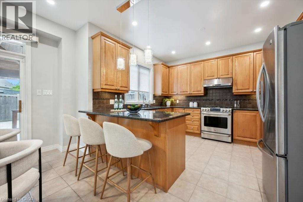 Photo 11 of 3 Kestrel Street, Kitchener ON