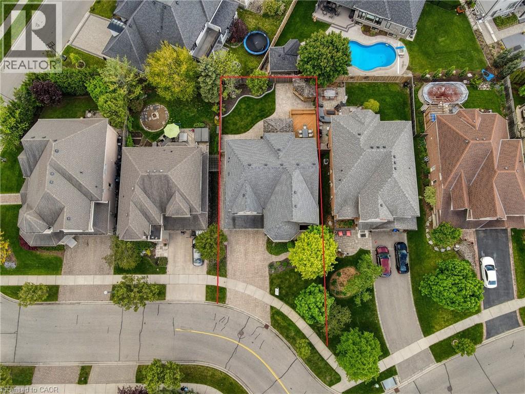 Photo 9 of 3 Kestrel Street, Kitchener ON