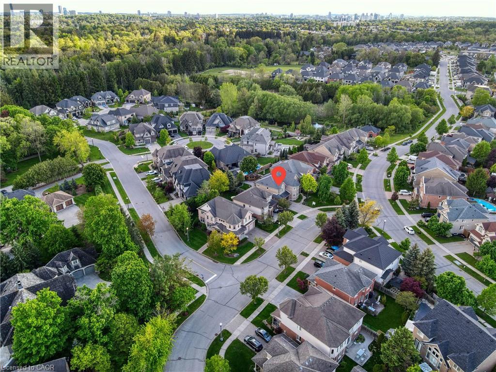 Photo 5 of 3 Kestrel Street, Kitchener ON
