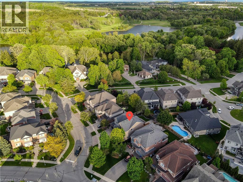 Photo 30 of 3 Kestrel Street, Kitchener ON