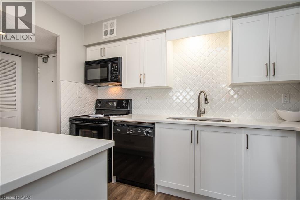 Photo 25 of 260 Sheldon Avenue N Unit 810, Kitchener ON