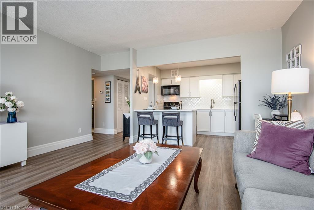 Photo 20 of 260 Sheldon Avenue N Unit 810, Kitchener ON