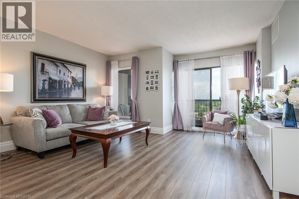 Photo 3 of 260 Sheldon Avenue N Unit 810, Kitchener ON