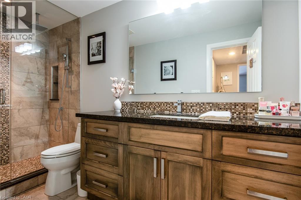 Photo 32 of 260 Sheldon Avenue N Unit 810, Kitchener ON