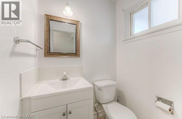 Photo 28 of 301 E Bluevale Street N, Waterloo ON