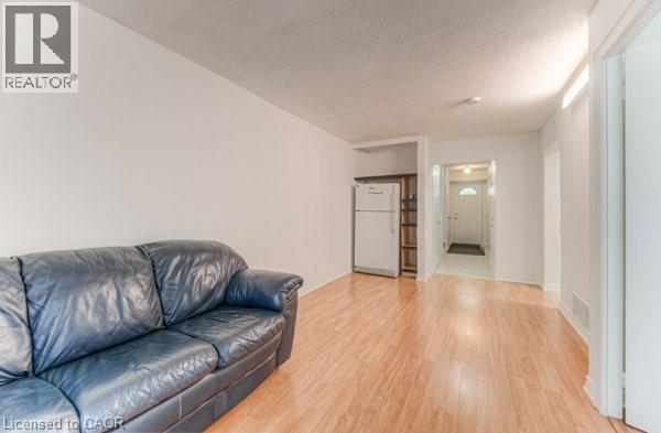 Photo 33 of 301 E Bluevale Street N, Waterloo ON