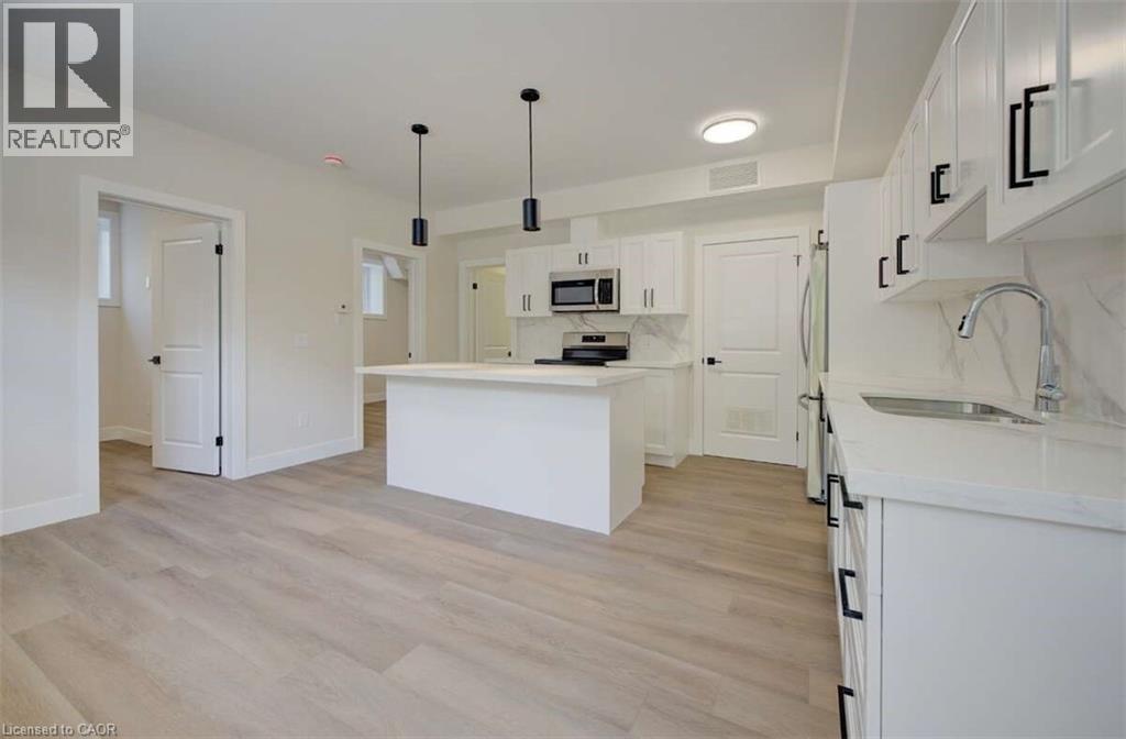 Photo 16 of 17 Peter Street Unit 1, Kitchener ON