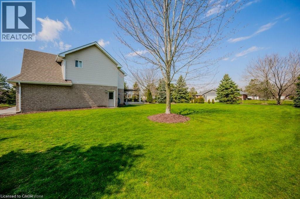 Photo 21 of 25 Brian Drive, Burford ON