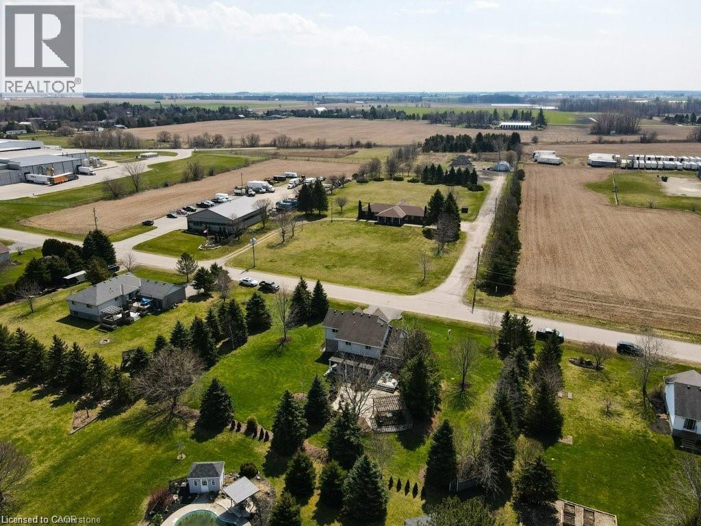 Photo 9 of 25 Brian Drive, Burford ON