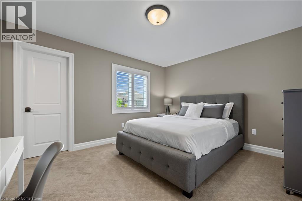 Photo 26 of 546 Manor Ridge Crescent, Waterloo ON