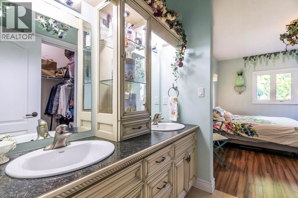 Photo 43 of 747 Garden Court Crescent, Woodstock ON