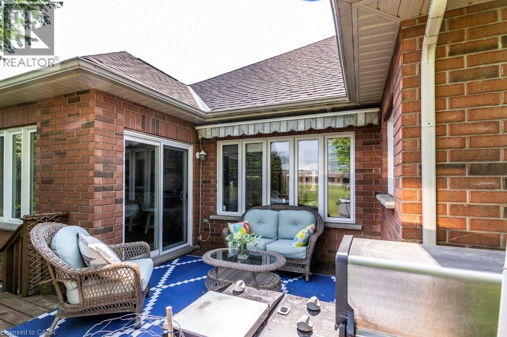 Photo 18 of 747 Garden Court Crescent, Woodstock ON