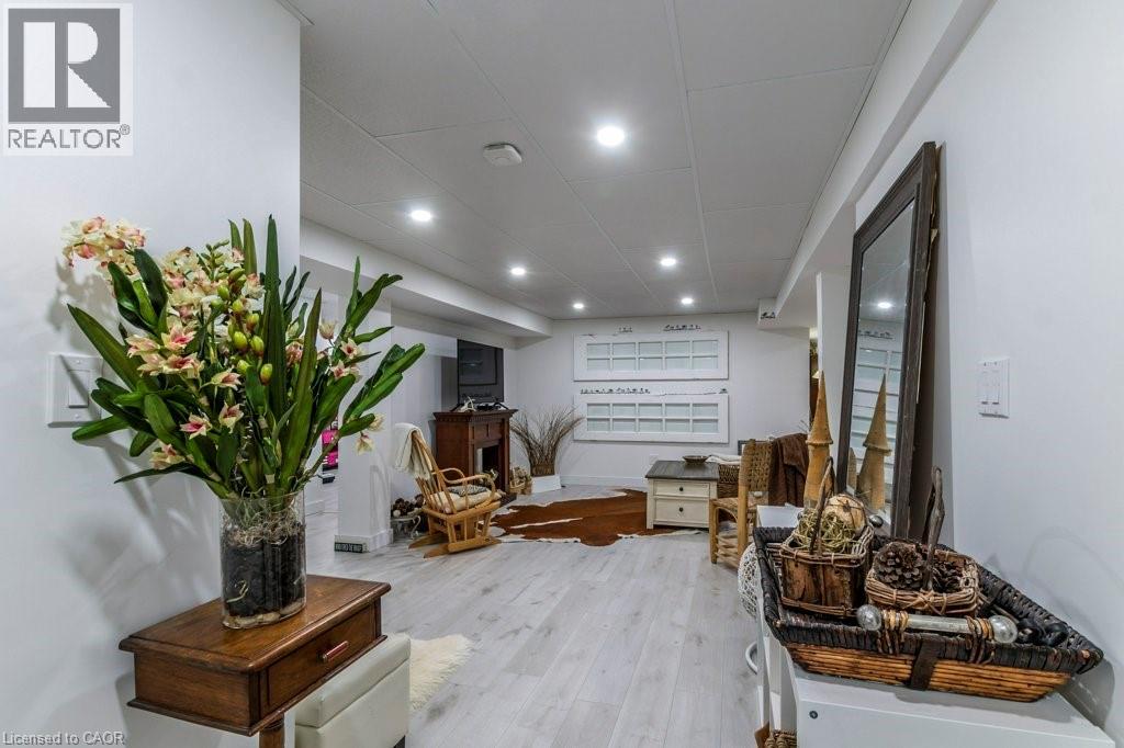 Photo 41 of 747 Garden Court Crescent, Woodstock ON