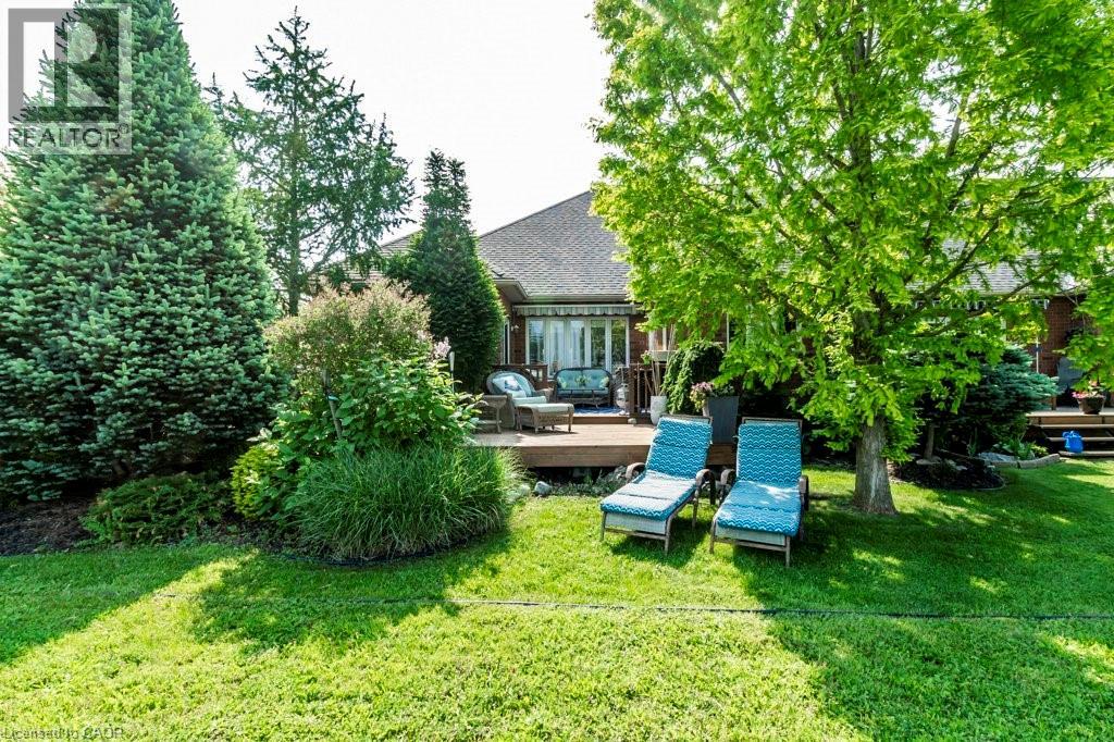 Photo 14 of 747 Garden Court Crescent, Woodstock ON