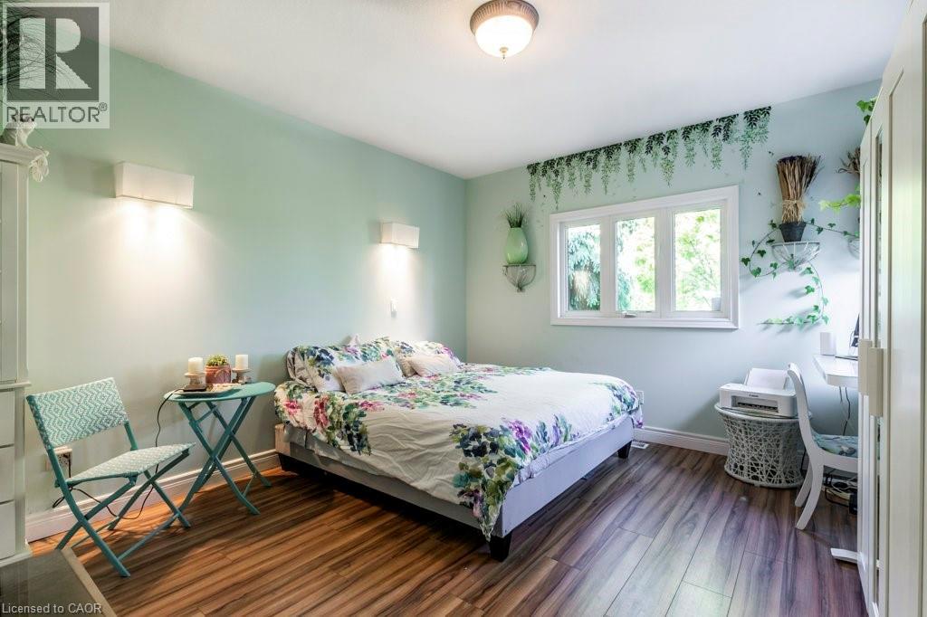 Photo 19 of 747 Garden Court Crescent, Woodstock ON
