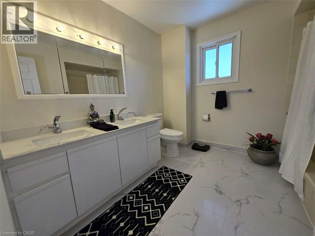 Photo 21 of 3569 Redmond Road, Mississauga ON